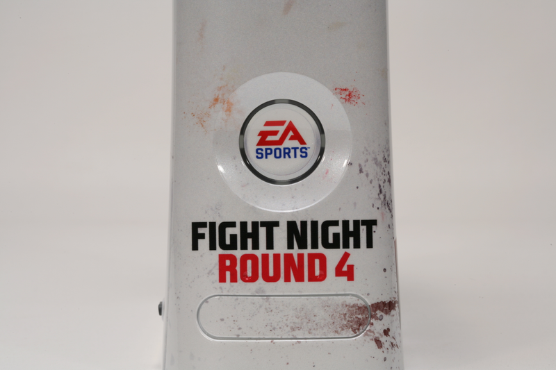 Illustration for article titled Pizza Hut Delivering Limited Edition 'Fight Night' Xbox 360